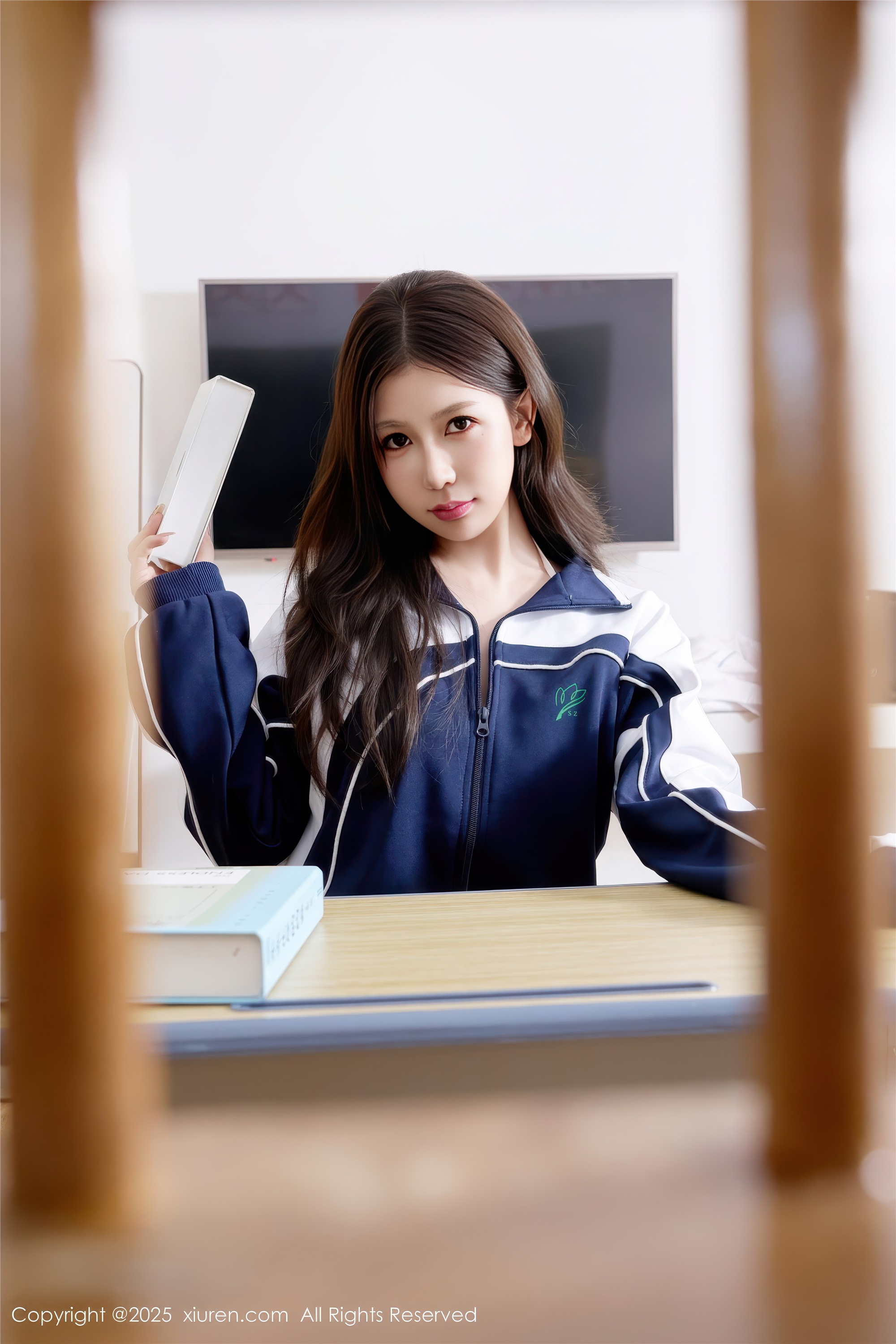 Xiuren秀人网 2025.11.20 NO.11012 尹甜甜sunny